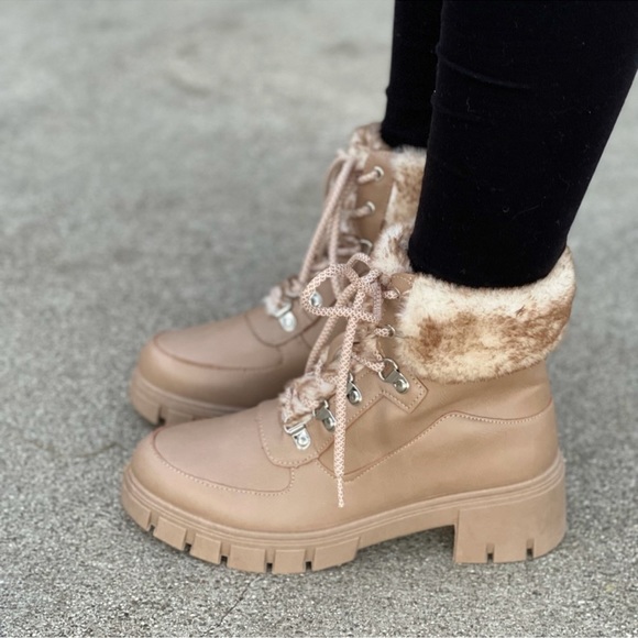 Taupe Lace-up Combat boot with faux fur ankle cuff - Picture 4 of 10